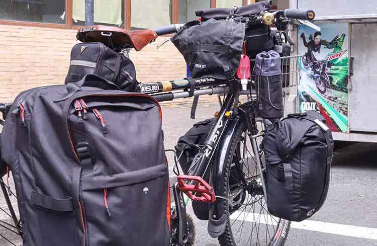 How to ride a bike with a heavy backpack (2)